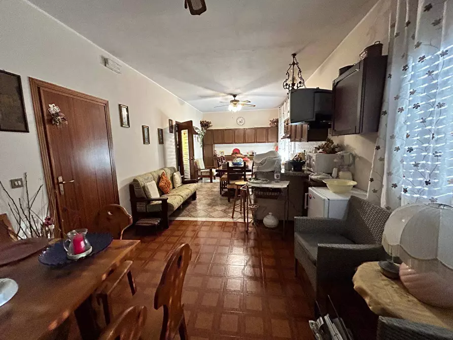 Immagine 31 di Villa in vendita  in via volturno 19 a Rovigo