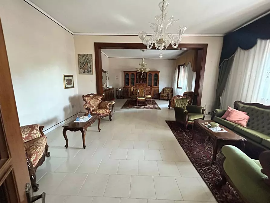 Immagine 13 di Villa in vendita  in via san gaetano 1 a Rovigo