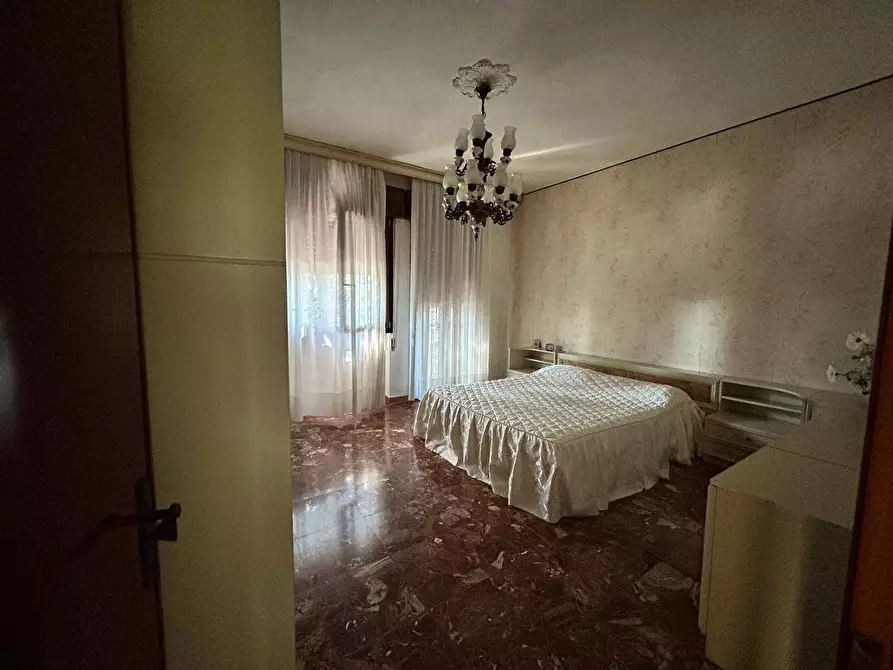 Immagine 33 di Villa in vendita  in via san gaetano 1 a Rovigo