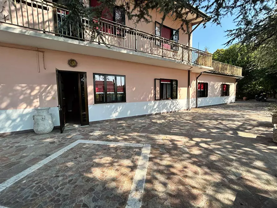 Immagine 2 di Villa in vendita  in via san gaetano 1 a Rovigo