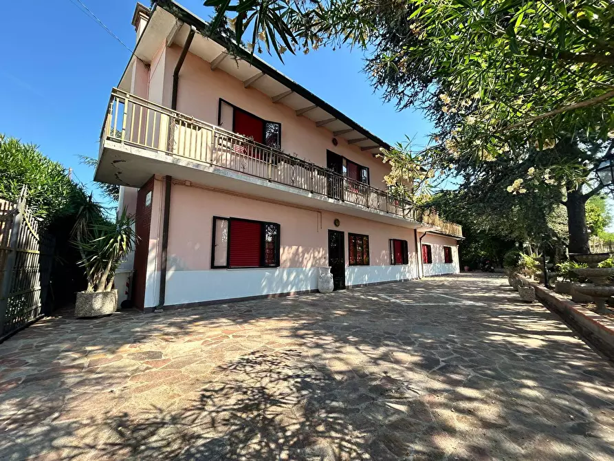 Immagine 52 di Villa in vendita  in via san gaetano 1 a Rovigo