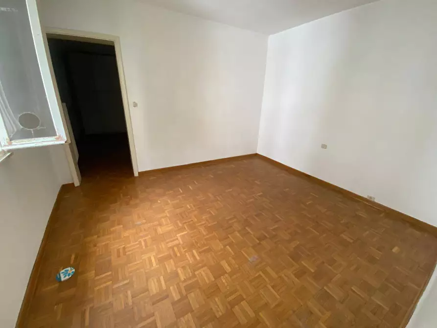 Immagine 8 di Appartamento in vendita  in via miani a Rovigo