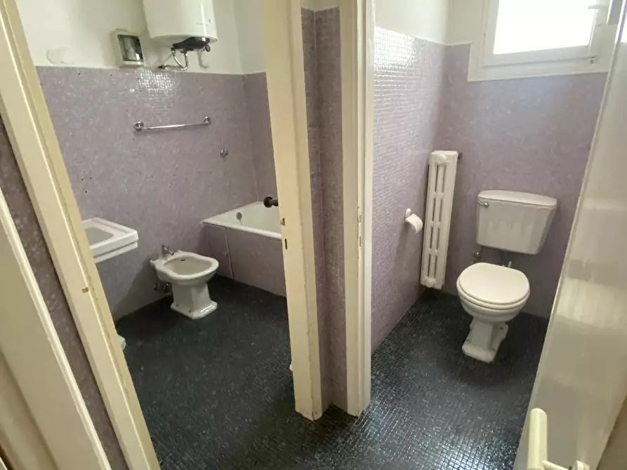 Immagine 11 di Appartamento in vendita  in via miani a Rovigo