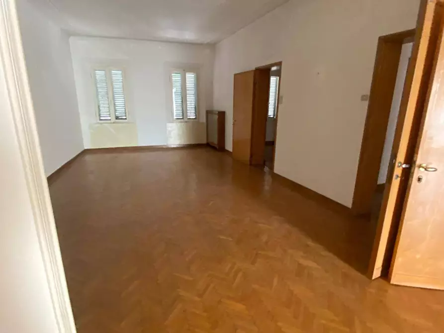 Immagine 2 di Appartamento in vendita  in via miani a Rovigo