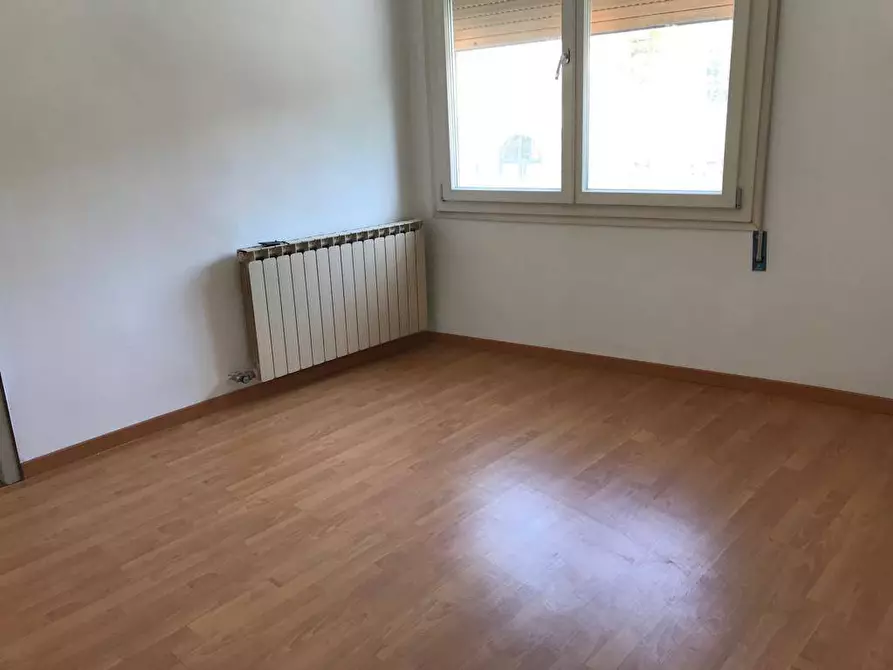 Immagine 2 di Ufficio in affitto  in corso del popolo a Rovigo