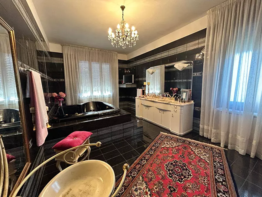 Immagine 17 di Villa in vendita  in VIA ANTONIO DE PAOLI a Polesella