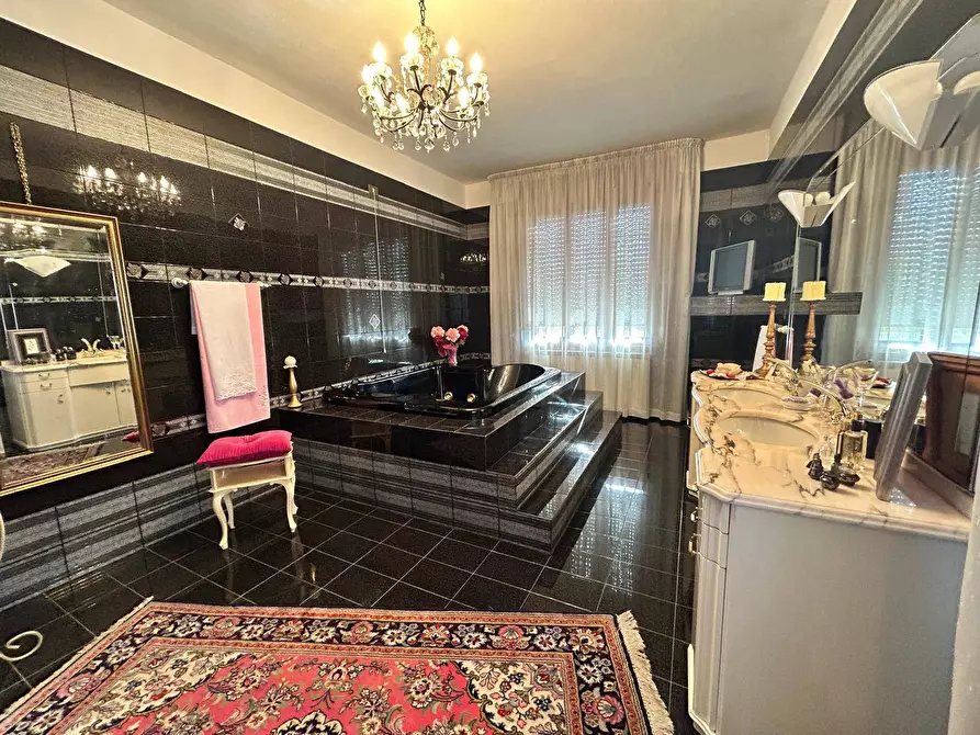 Immagine 19 di Villa in vendita  in VIA ANTONIO DE PAOLI a Polesella