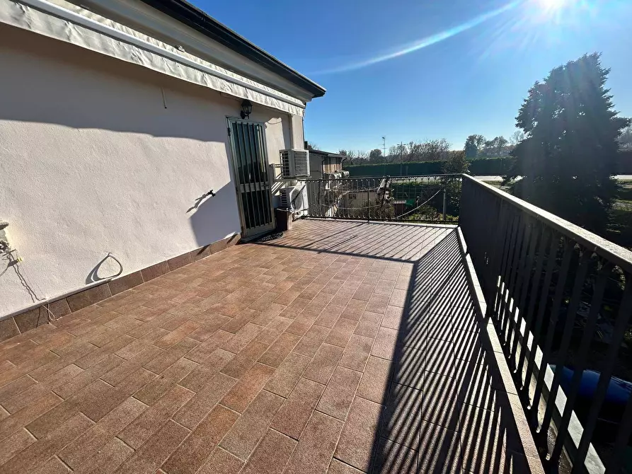 Immagine 30 di Villa in vendita  in VIA ANTONIO DE PAOLI a Polesella