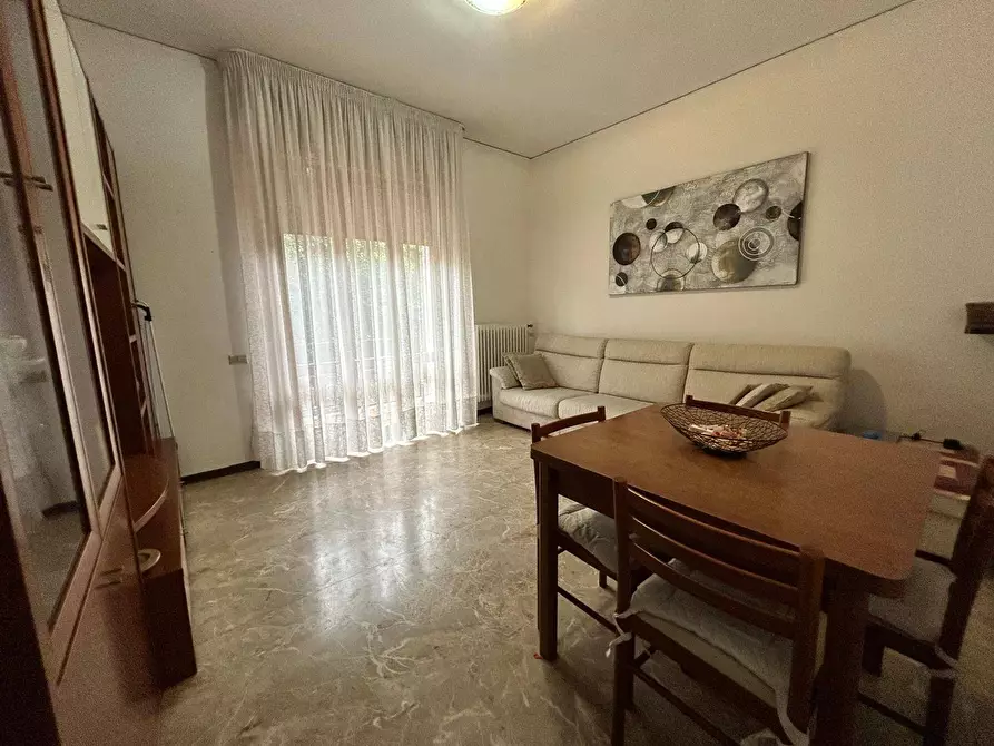 Immagine 6 di Appartamento in affitto  a Rovigo