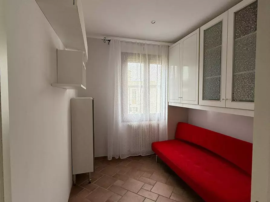 Immagine 5 di Appartamento in vendita  in via ippolito Nievo 4 a Rovigo