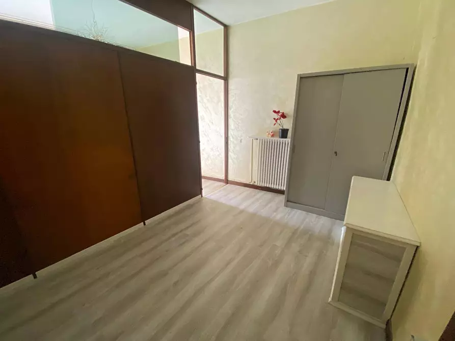 Immagine 3 di Ufficio in affitto  a Rovigo
