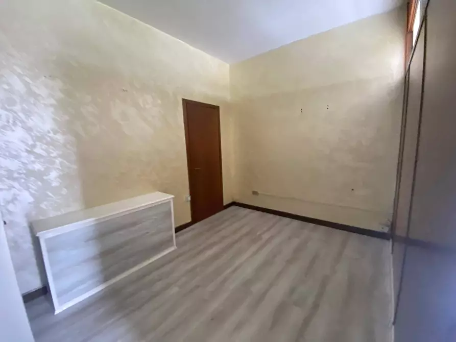 Immagine 6 di Ufficio in affitto  a Rovigo