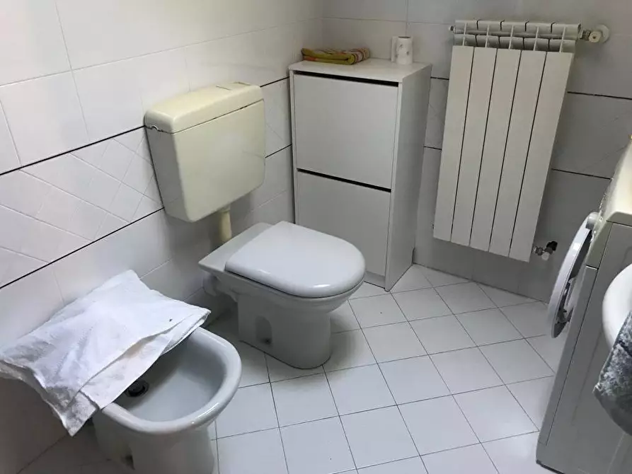 Immagine 6 di Appartamento in affitto  in VIA G. SICHIROLLO 47 a Rovigo