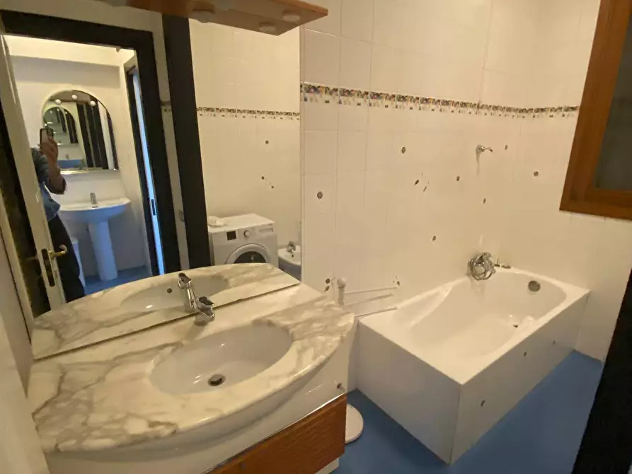 Immagine 11 di Appartamento in affitto  in viale verona 10 a Rovigo