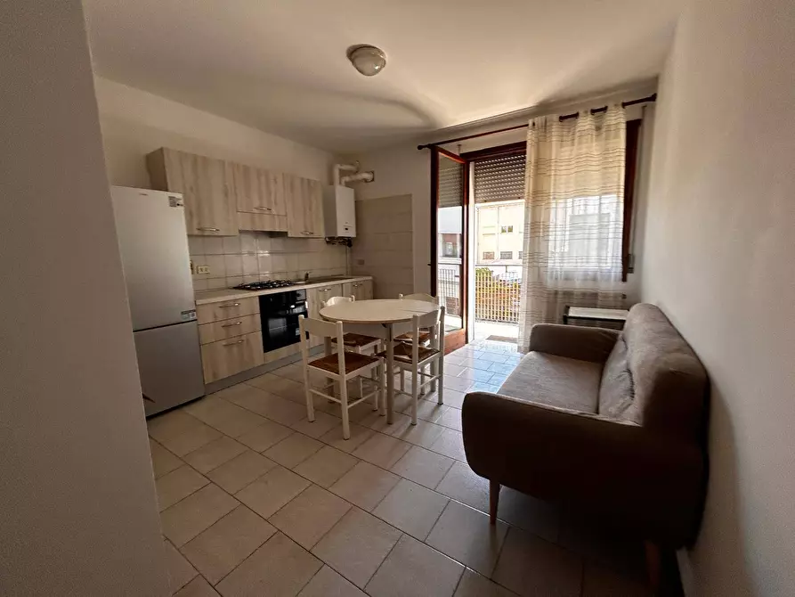 Immagine 1 di Appartamento in vendita  in Viale Fuà Fusinato 23 a Rovigo