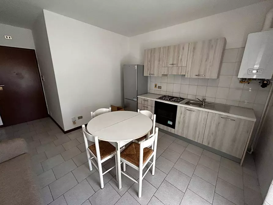 Immagine 8 di Appartamento in vendita  in Viale Fuà Fusinato 23 a Rovigo