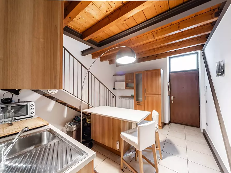 Immagine 36 di Appartamento in affitto  in Via Bezzecca 2 a Monza