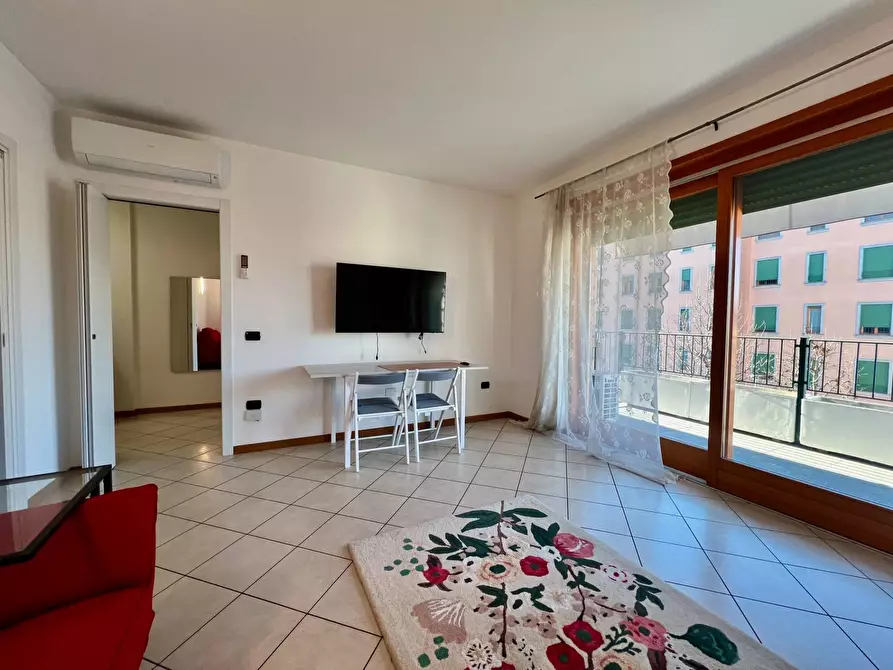 Immagine 7 di Appartamento in affitto  in Via Marsala 17 a Monza