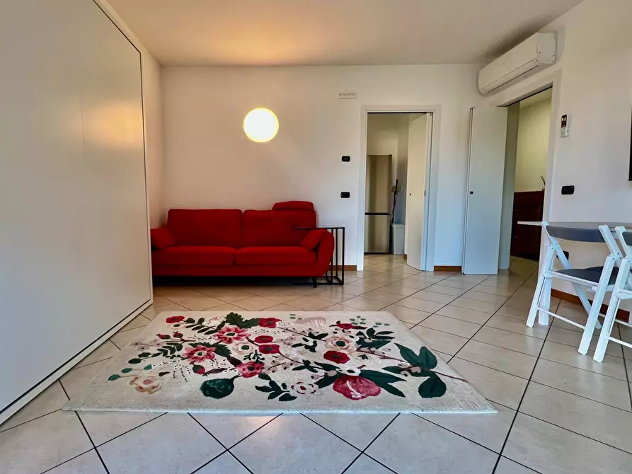 Immagine 21 di Appartamento in affitto  in Via Marsala 17 a Monza