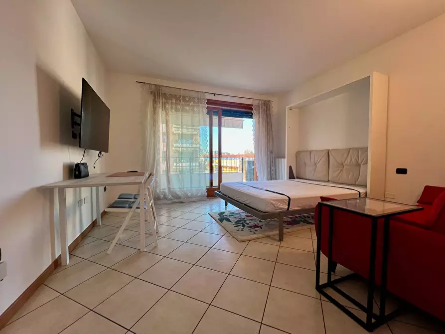 Immagine 28 di Appartamento in affitto  in Via Marsala 17 a Monza