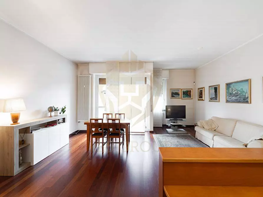 Immagine 10 di Appartamento in vendita  in VIA ROMAGNA 57 a Monza