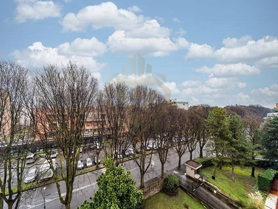 Immagine 41 di Appartamento in vendita  in VIA ROMAGNA 57 a Monza