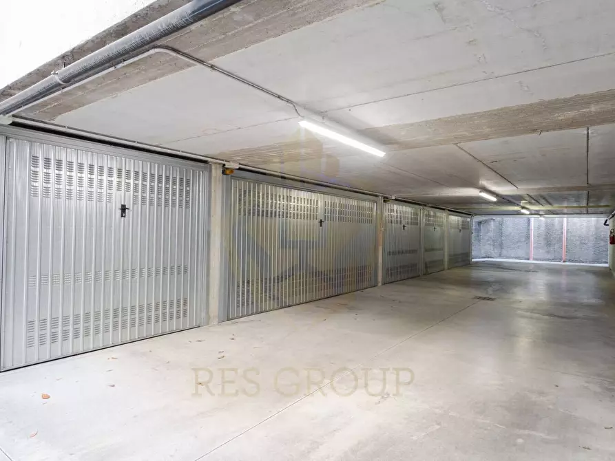 Immagine 27 di Appartamento in affitto  in Viale Libertà 23 a Monza