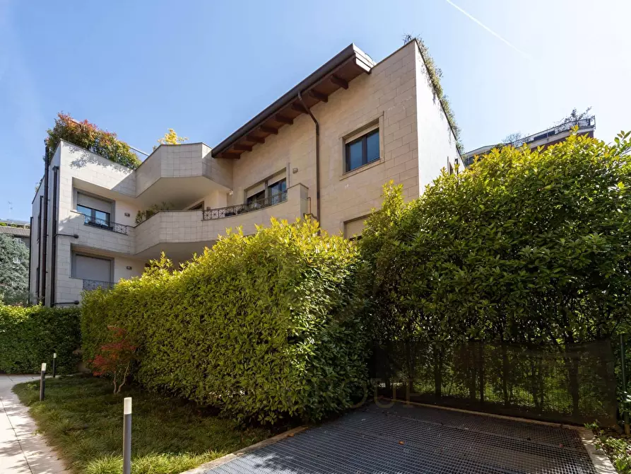 Immagine 4 di Appartamento in affitto  in Viale Libertà 23 a Monza