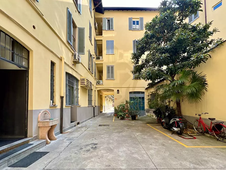 Immagine 25 di Appartamento in affitto  in Via Carlo Farini 36 a Milano
