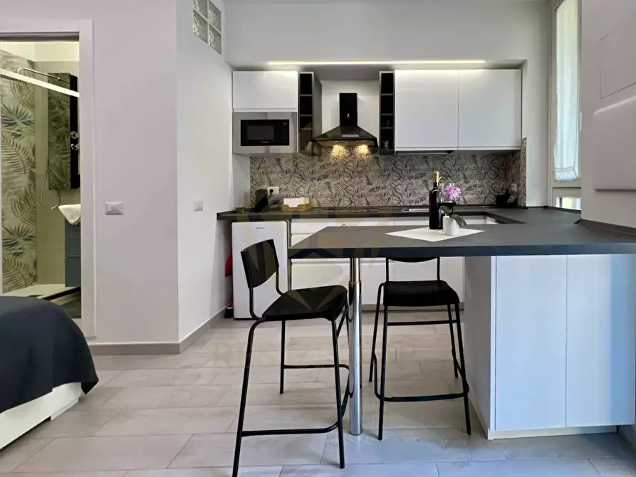 Immagine 4 di Appartamento in affitto  in Via Carlo Farini 36 a Milano