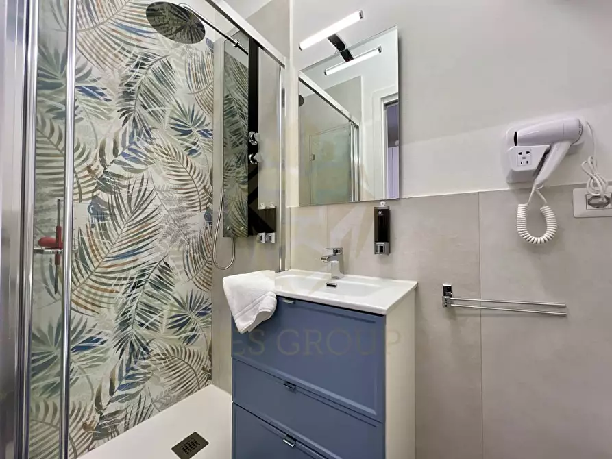 Immagine 47 di Appartamento in affitto  in Via Carlo Farini 36 a Milano