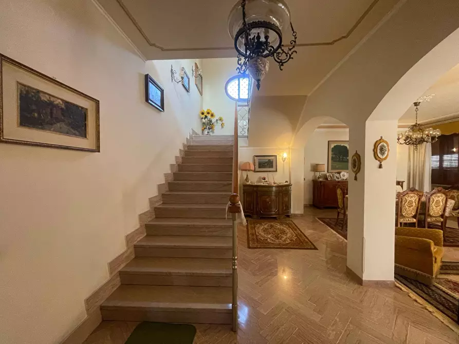 Immagine 2 di Villa in vendita  in Via Don Luigi Sturzo a Campagnano Di Roma