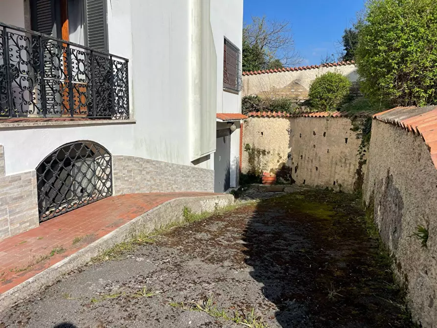 Immagine 4 di Villa in vendita  in Via Don Luigi Sturzo a Campagnano Di Roma