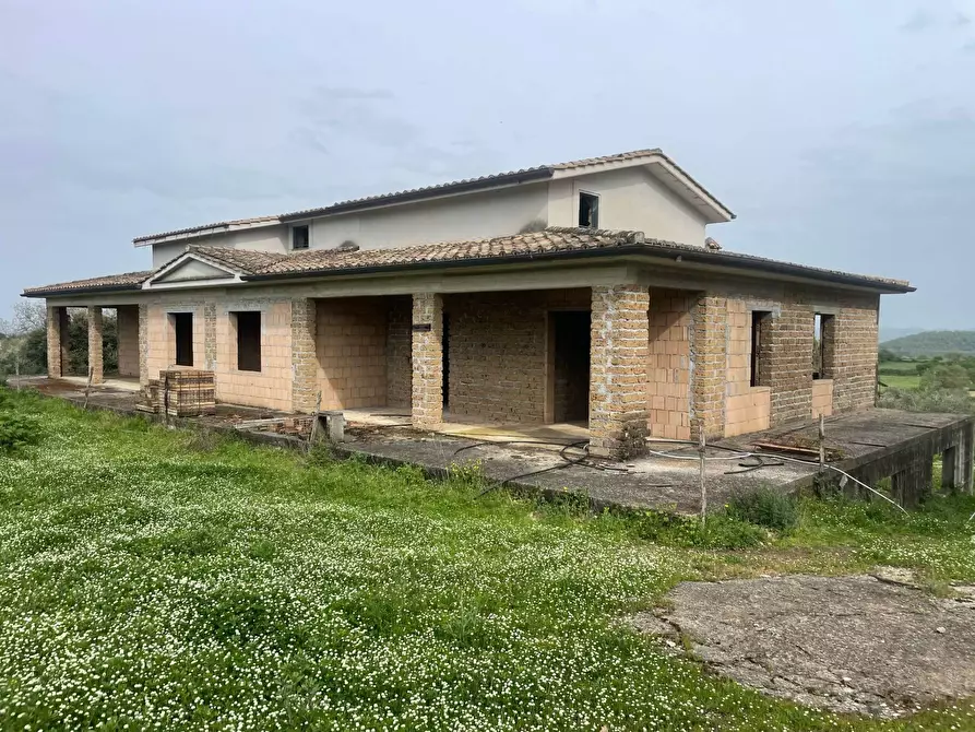 Immagine 9 di Rustico / casale in vendita  in via Monterosi a Monterosi