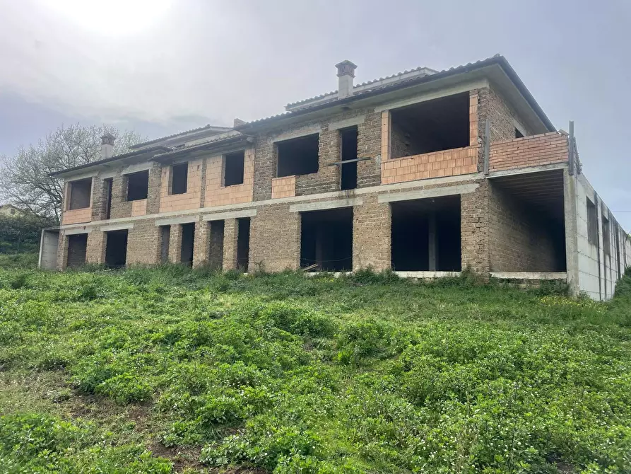 Immagine 11 di Rustico / casale in vendita  in via Monterosi a Monterosi