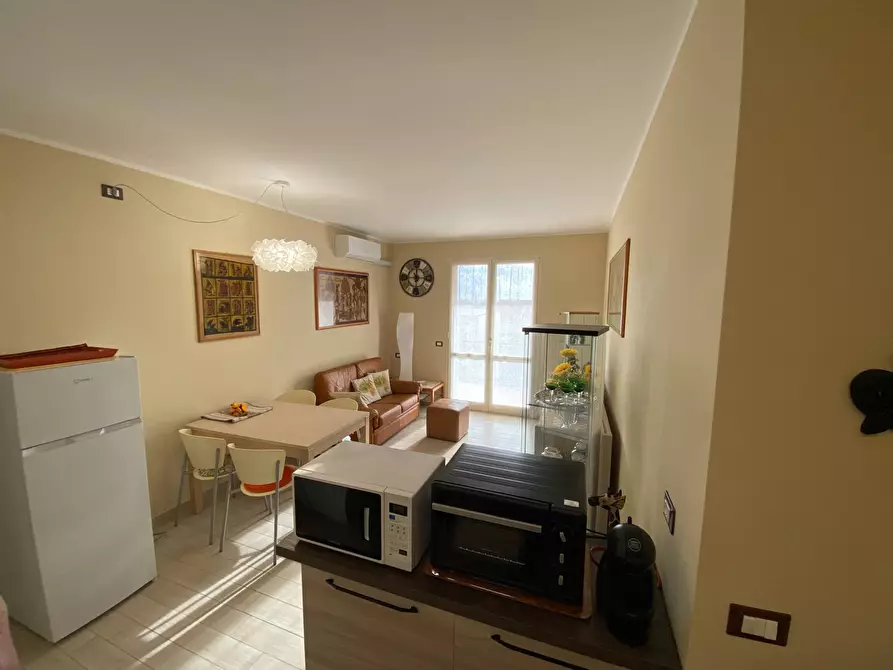 Immagine 5 di Appartamento in vendita  in via Diano Castello 74 a Diano Arentino