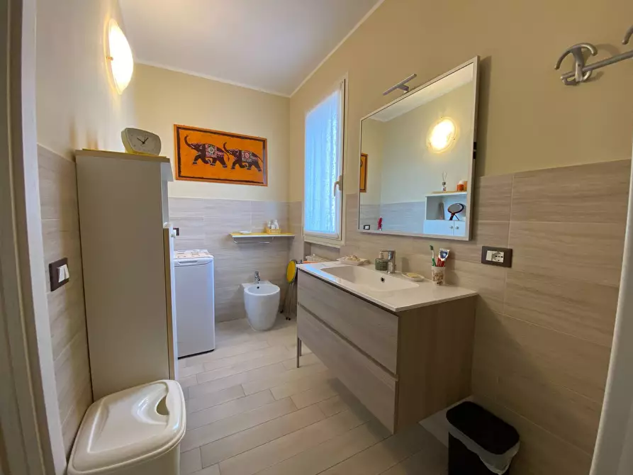 Immagine 14 di Appartamento in vendita  in via Diano Castello 74 a Diano Arentino