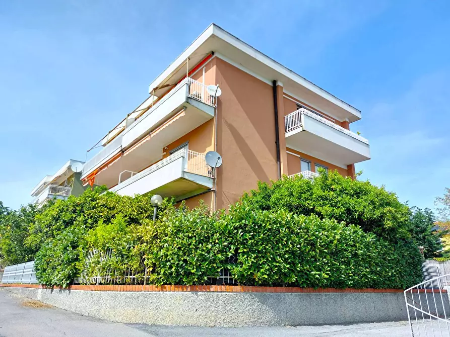 Immagine 2 di Appartamento in vendita  in via Gombi San Siro 19 a Diano Arentino