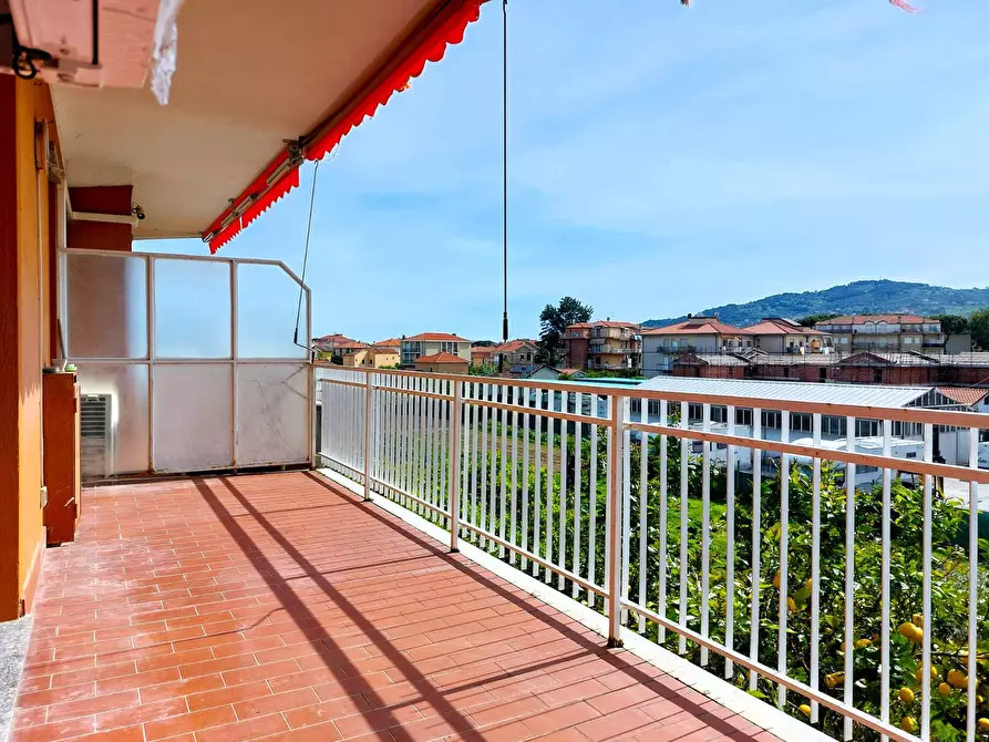 Immagine 6 di Appartamento in vendita  in via Gombi San Siro 19 a Diano Arentino