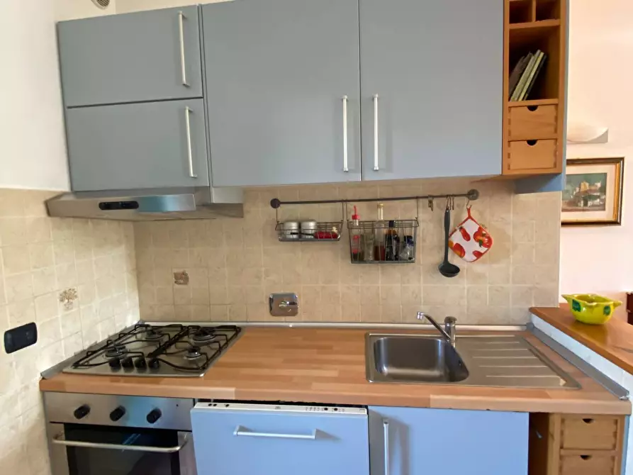 Immagine 23 di Appartamento in vendita  in via Manzoni 41 a San Bartolomeo Al Mare