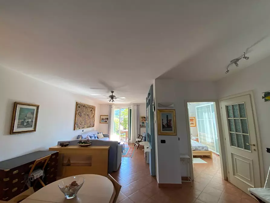 Immagine 34 di Appartamento in vendita  in via Manzoni 41 a San Bartolomeo Al Mare