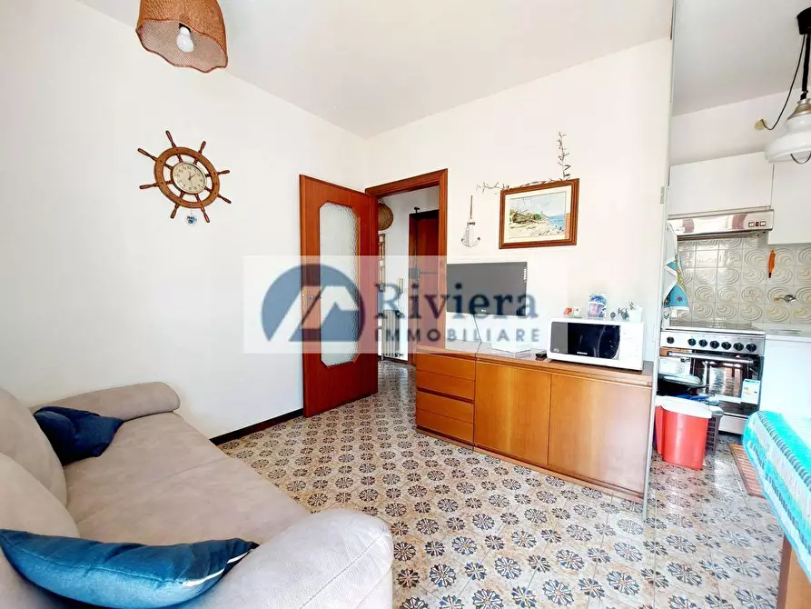 Immagine 19 di Appartamento in vendita  in via Solitario delle Alpi 13 a Cervo