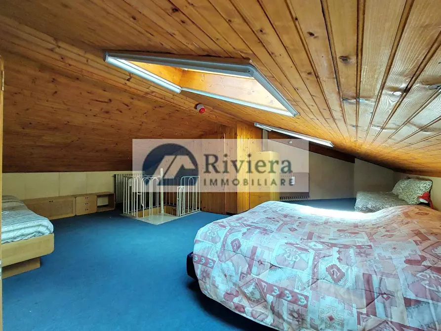 Immagine 32 di Appartamento in vendita  in via Solitario delle Alpi 13 a Cervo