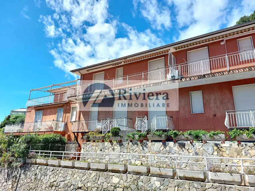 Immagine 37 di Appartamento in vendita  in via Solitario delle Alpi 13 a Cervo