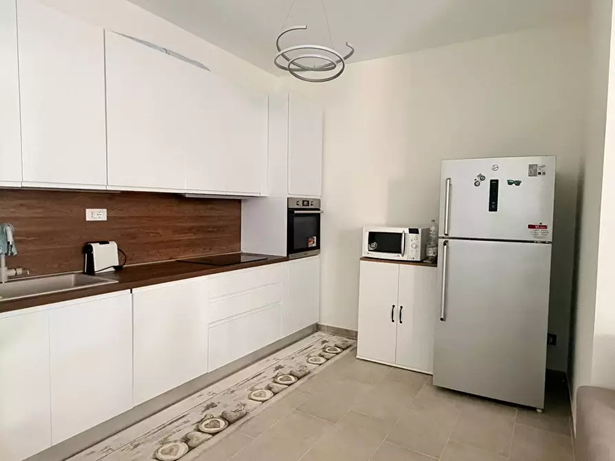 Immagine 4 di Appartamento in vendita  in piazza XXV Aprile a San Bartolomeo Al Mare