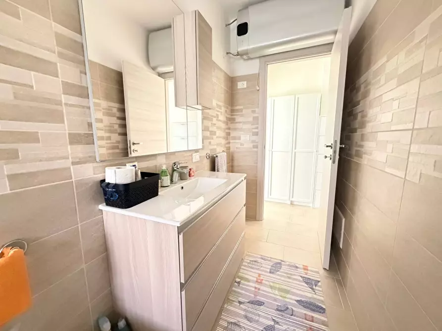 Immagine 17 di Appartamento in vendita  in piazza XXV Aprile a San Bartolomeo Al Mare