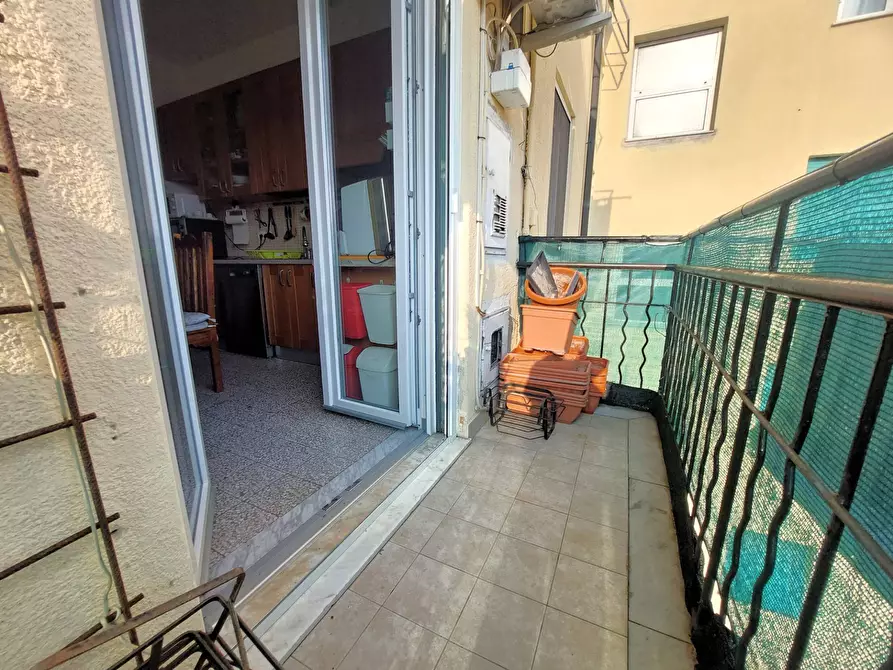 Immagine 11 di Appartamento in vendita  in Piazza Mameli 5 a Imperia