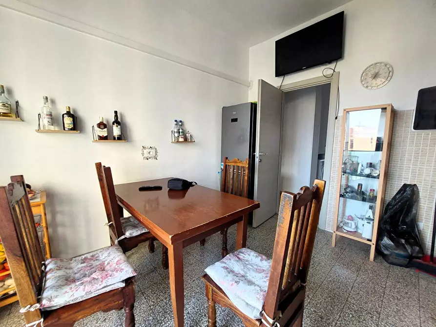 Immagine 12 di Appartamento in vendita  in Piazza Mameli 5 a Imperia