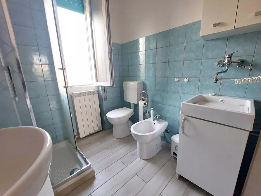 Immagine 32 di Appartamento in vendita  in Piazza Mameli 5 a Imperia