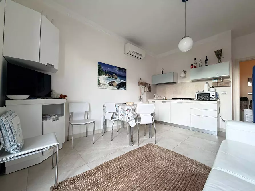 Immagine 5 di Appartamento in vendita  in Via Elba 5 a San Bartolomeo Al Mare